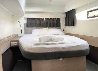 Louer catamaran à Yes marina - Astréa 42