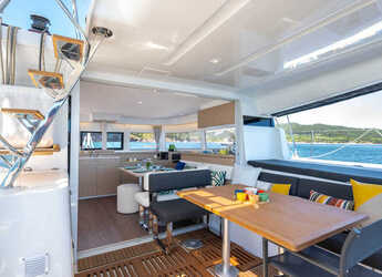 Rent a catamaran in Port Purcell, Joma Marina - Lagoon 43 - 4 cab.