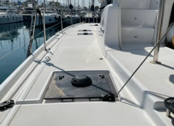 Rent a catamaran in Alimos Marina - Lagoon 46 - 4 + 2 cab.