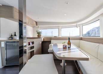 Rent a catamaran in Alimos Marina - Lagoon 42