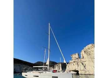 Alquilar velero en Olympic Marine - Dufour 530