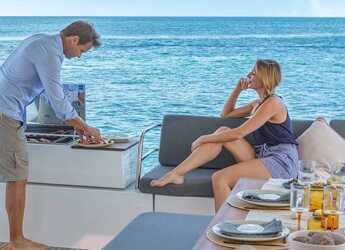 Rent a catamaran in Fort Burt Marina - Fountaine Pajot Elba 45