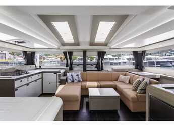 Rent a catamaran in Fort Burt Marina - Fountaine Pajot Elba 45