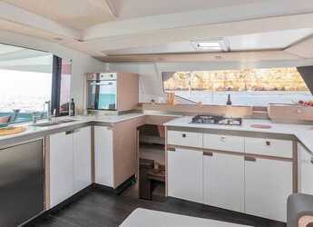 Rent a catamaran in Fort Burt Marina - Fountaine Pajot Elba 45