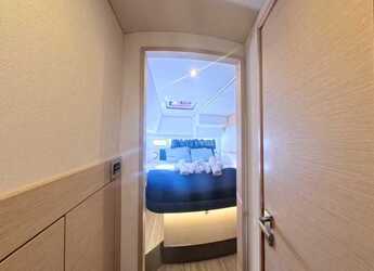 Rent a catamaran in Fort Burt Marina - Fountaine Pajot Helia 44 Evolution (Owner's Version)