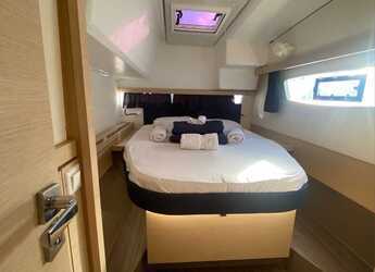 Rent a catamaran in Fort Burt Marina - Fountaine Pajot Lucia 40