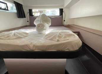 Rent a catamaran in Fort Burt Marina - Fountaine Pajot Elba 45