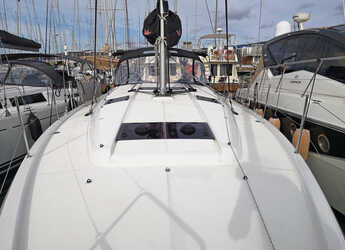 Rent a sailboat in Marina Cala de Medici - Sun Odyssey 440 - 4 cabine - 2 bagni