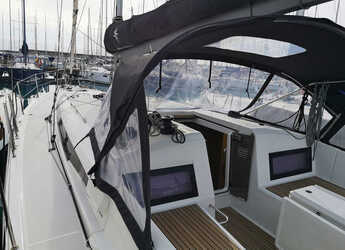 Rent a sailboat in Marina Cala de Medici - Sun Odyssey 440 - 4 cabine - 2 bagni