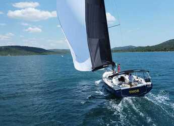 Alquilar velero en Marine Pirovac - Elan E6