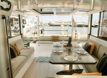 Rent a catamaran in Maya Cove, Hodges Creek Marina - Bali Catspace