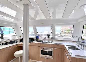 Chartern Sie katamaran in Maya Cove, Hodges Creek Marina - Bali Catspace OW