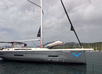 Alquilar velero en Punta Nuraghe - Dufour 530