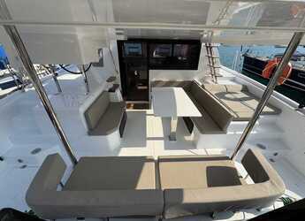 Rent a catamaran in Alimos Marina - Aventura 37