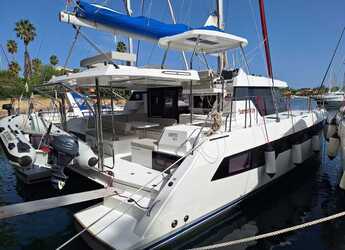Rent a catamaran in Marina di Portorosa - Leopard 42 - 4 cab.
