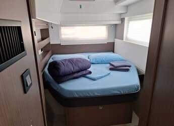 Rent a catamaran in Marina di Portorosa - Leopard 42 - 4 cab.