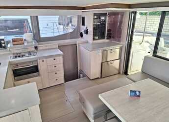 Alquilar catamarán en Marina di Portorosa - Leopard 45