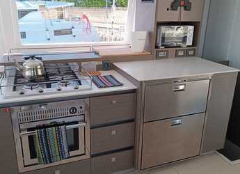 Alquilar catamarán en Marina di Portorosa - Leopard 50 - 5 + 1 cab