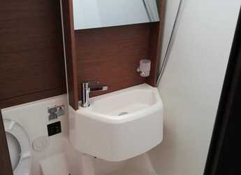 Rent a sailboat in Marina di Portorosa - Oceanis 51.1 - 5 + 1 cab.