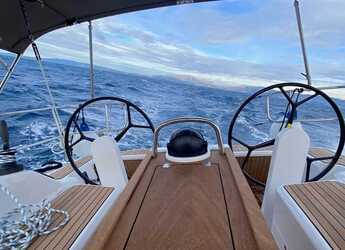 Rent a sailboat in Marina Imbat - Bavaria 34 Cruiser