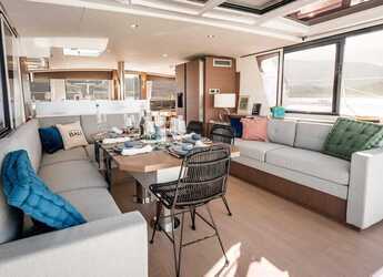 Chartern Sie katamaran in Marina Sukosan (D-Marin Dalmacija) - Bali 4.6 - 5 + 2 cab.