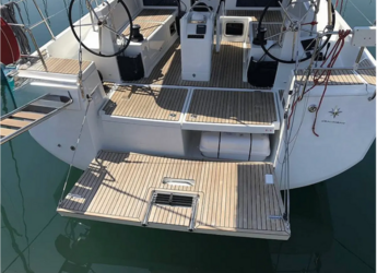 Rent a sailboat in D-Marin Marina Lefkas - Sun Odyssey 440 - 4 cab.