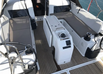 Rent a sailboat in D-Marin Marina Lefkas - Sun Odyssey 440 - 4 cab.