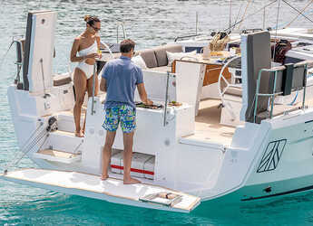 Chartern Sie segelboot in Marina Gouvia - Dufour 41 - 3 cab.