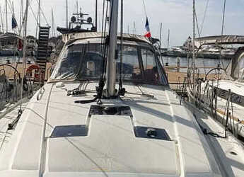 Chartern Sie segelboot in Marina Gouvia - Oceanis 41.1