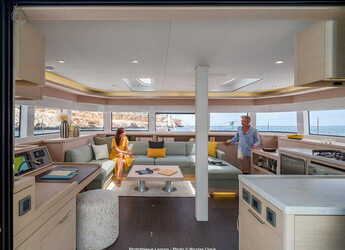Rent a catamaran in Marina Bas du Fort - Lagoon 55 (version 5 cabines doubles)
