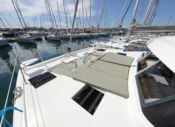 Alquilar catamarán en Marina Baotić - Bali Catspace