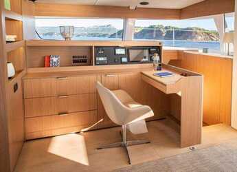 Alquilar catamarán en Marina Kastela - Bali 5.8