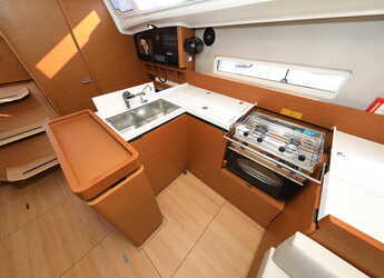 Alquilar velero en Zadar Marina - Sun Odyssey 410