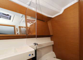 Alquilar velero en Zadar Marina - Sun Odyssey 410