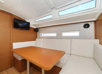 Alquilar velero en Zadar Marina - Sun Odyssey 410