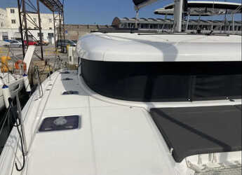 Alquilar catamarán en Volos - Lagoon 42