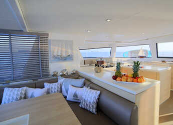 Rent a catamaran in Mykonos Marina - Bali 5.4