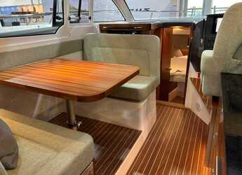 Alquilar lancha en ACI Marina Split - Nimbus 305 Coupe