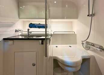 Alquilar lancha en ACI Marina Split - Nimbus 305 Coupe