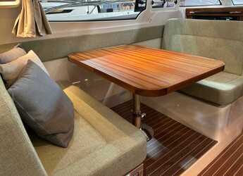 Alquilar lancha en ACI Marina Split - Nimbus 305 Coupe