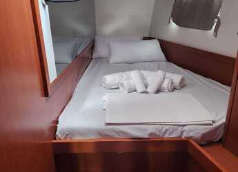 Noleggiare sailboat in Marina di Procida - Oceanis 48 - 5 cab.