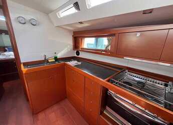 Noleggiare sailboat in Marina di Procida - Oceanis 48 - 5 cab.