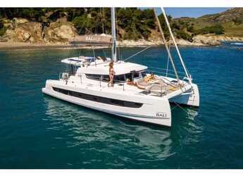 Alquilar catamarán en Nidri Marine - Bali 4.2