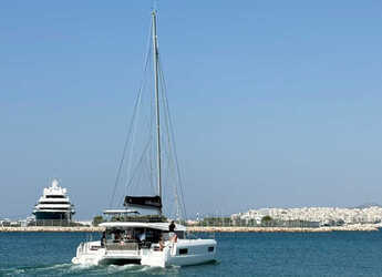 Alquilar catamarán en Marina Delta Kallithea - Lagoon 43