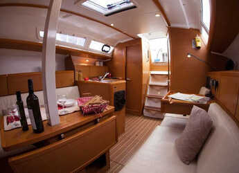 Alquilar velero en Marina Delta Kallithea - Jeanneau Sun Odyssey 33i