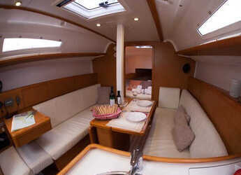 Alquilar velero en Marina Delta Kallithea - Jeanneau Sun Odyssey 33i