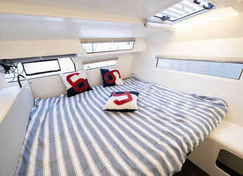 Rent a catamaran in Lavrion Marina - ORC 57