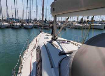Rent a sailboat in Marina Delta Kallithea - Oceanis 43