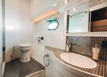 Chartern Sie yacht in Marina Drage - Elegance 60 Fly