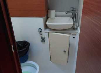 Alquilar velero en Lavrion Marina - Dufour 520 GL